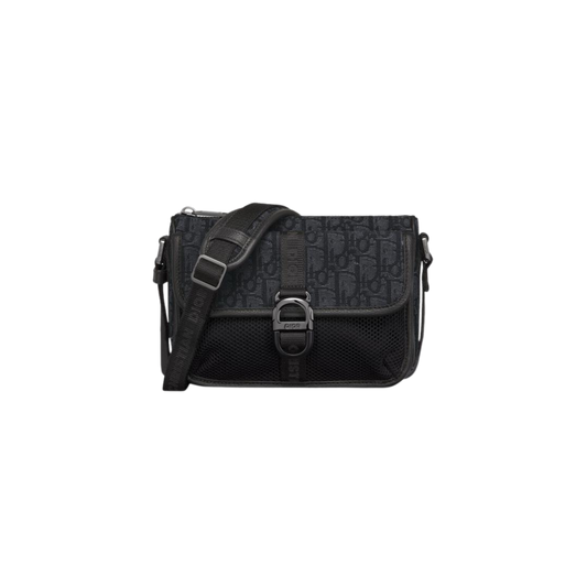 G x Plug® Black Bag