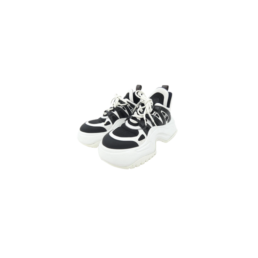 G x Plug® Sneaker