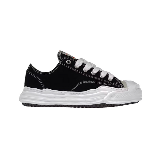 G x Plug® Black Sneaker