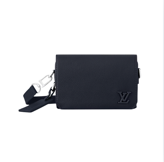 G x Plug® Black Bag